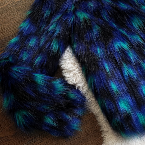 Free people x Unreal Fur Firefly Faux Fur Jacket - Picture 9 of 14